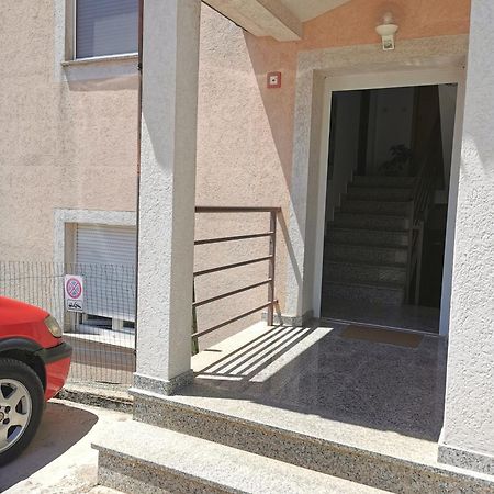 Ferienwohnung Ulike I Pini Pula Exterior foto