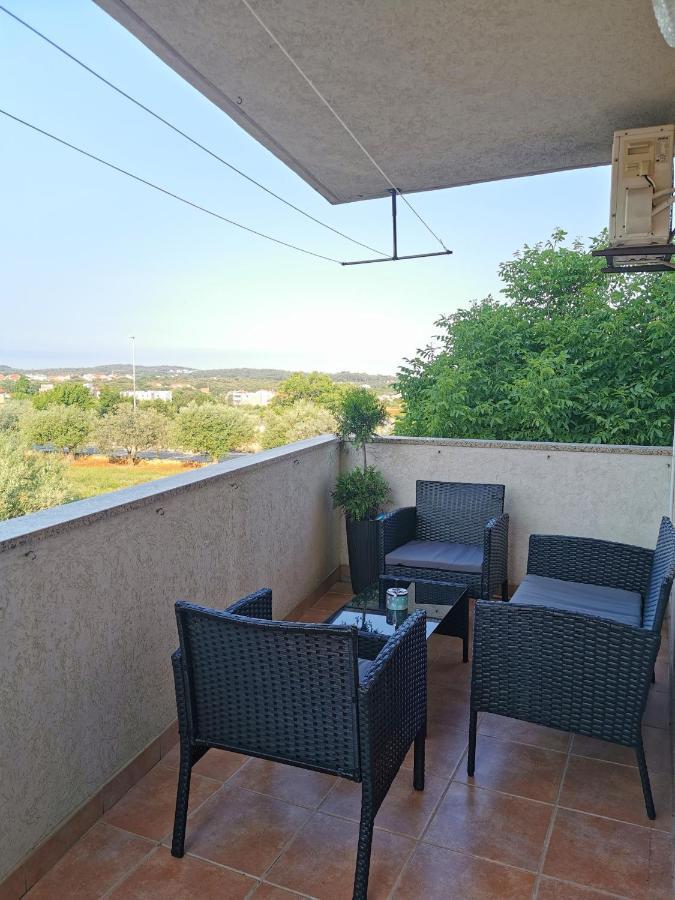 Ferienwohnung Ulike I Pini Pula Exterior foto